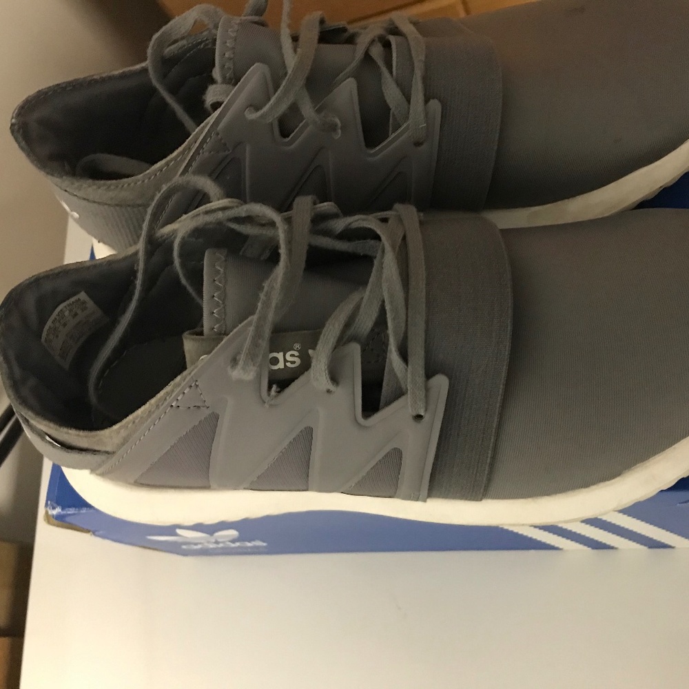 Adidas Tubular